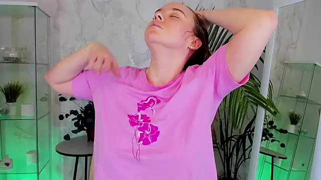 Lika 0ne online show from January 2026 06:51:02 AM