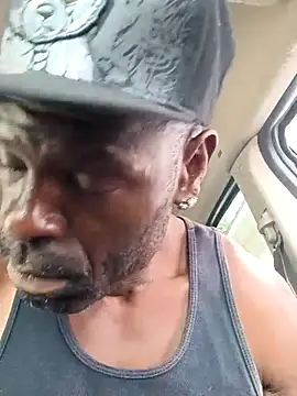 Snapshot of birdg chatting on September 2025 10:22:02 PM birdg online show from September 2025 10:22:02 PM