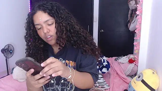 Anitta bell online show from February 2025 03:54:01 AM