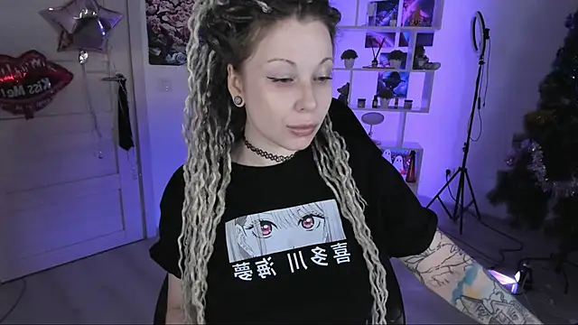 HoneySallyMoore online show from December 2025 12:51:01 AM