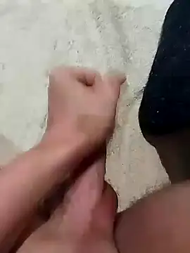 jojolecochon1 online show from March 2025 04:29:02 PM