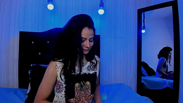 Snapshot of nicky_angel1 chatting on March 2025 09:35:01 PM nicky angel1 online show from March 2025 09:35:01 PM