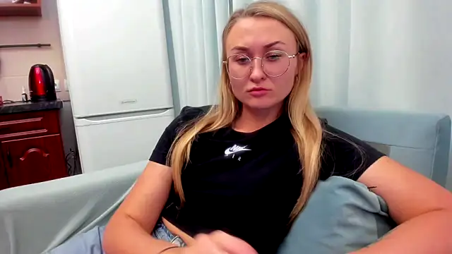 Snapshot of your_Goddess_Eva chatting on September 2025 08:10:01 PM your Goddess Eva online show from September 2025 08:10:01 PM