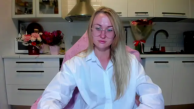 Snapshot of your_Goddess_Eva chatting on September 2025 08:25:01 PM your Goddess Eva online show from September 2025 08:25:01 PM