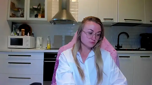 Snapshot of your_Goddess_Eva chatting on October 2025 05:49:02 AM your Goddess Eva online show from October 2025 05:49:02 AM