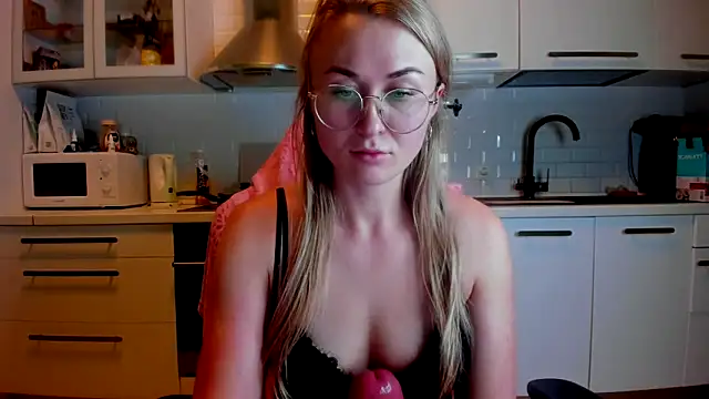 Snapshot of your_Goddess_Eva chatting on October 2025 05:50:02 PM your Goddess Eva online show from October 2025 05:50:02 PM