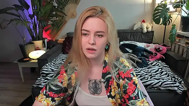 Snapshot of Alexa_Pirs chatting on March 2026 12:44:02 PM Alexa Pirs online show from March 2026 12:44:02 PM