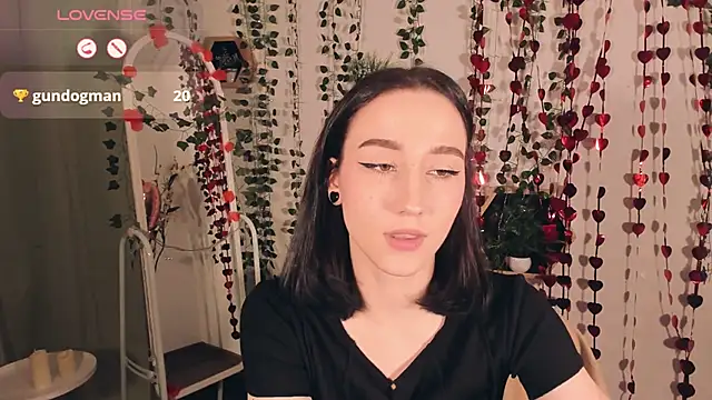 Snapshot of Smoke_of_soul_ chatting on February 2025 04:53:01 PM Smoke of soul online show from February 2025 04:53:01 PM