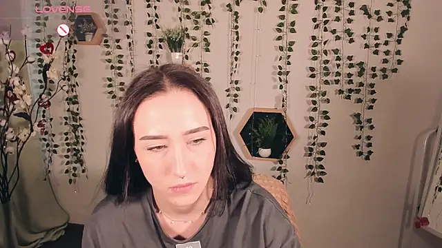 Snapshot of Smoke_of_soul_ chatting on March 2025 01:45:01 PM Smoke of soul online show from March 2025 01:45:01 PM