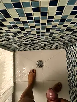 Snapshot of henri69 chatting on December 2025 11:32:01 PM henri69 online show from December 2025 11:32:01 PM