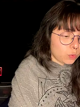 Solo yoss online show from October 2025 06:05:01 AM