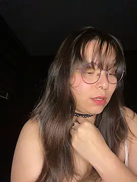 Snapshot of Solo_yoss chatting on February 2026 06:45:02 AM Solo yoss online show from February 2026 06:45:02 AM