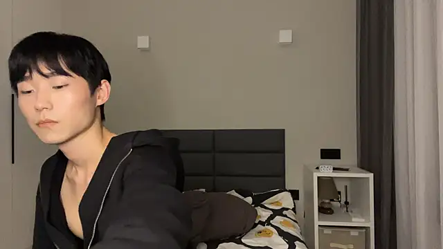 Snapshot of Brian_Stars chatting on February 2025 07:52:02 PM Brian Stars online show from February 2025 07:52:02 PM