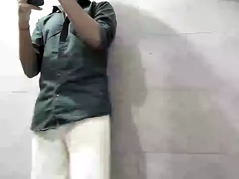 Snapshot of Lustyluckyy chatting on September 2025 08:36:02 PM Lustyluckyy online show from September 2025 08:36:02 PM