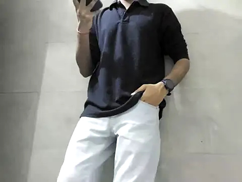 Snapshot of Lustyluckyy chatting on October 2025 04:04:01 PM Lustyluckyy online show from October 2025 04:04:01 PM