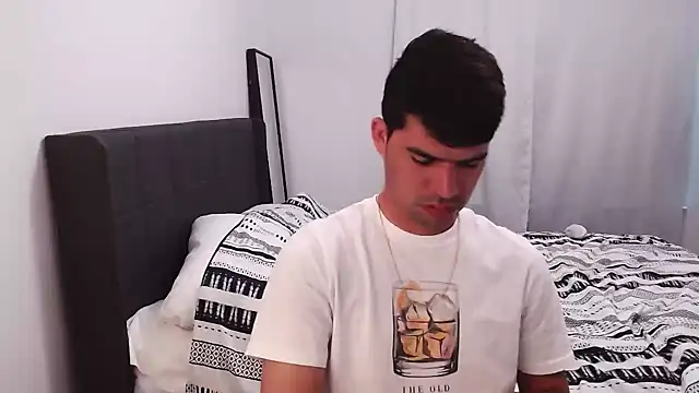 Snapshot of lancebrek chatting on March 2025 01:45:01 PM lancebrek online show from March 2025 01:45:01 PM