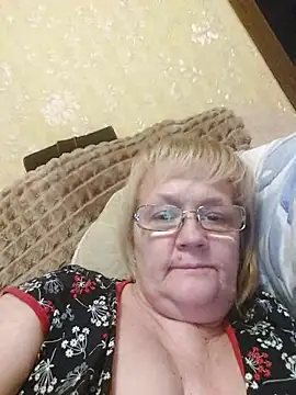 Snapshot of Violet5364 chatting on March 2026 09:51:01 PM Violet5364 online show from March 2026 09:51:01 PM