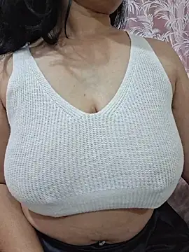 Jassi Does online show from April 2026 05:22:02 PM