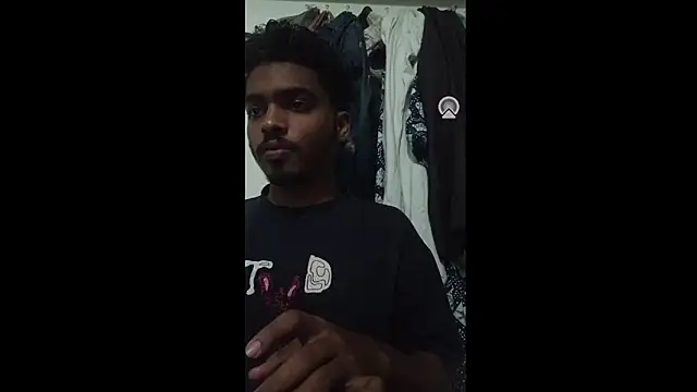 Snapshot of Harsh424242 chatting on March 2025 06:39:02 PM Harsh424242 online show from March 2025 06:39:02 PM