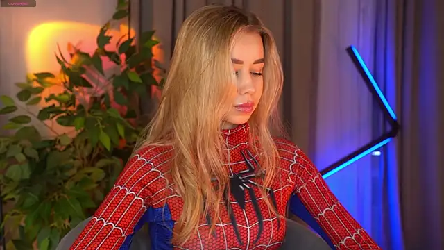 Snapshot of _Spring_Day_ chatting on April 2026 08:13:01 AM Spring Day online show from April 2026 08:13:01 AM