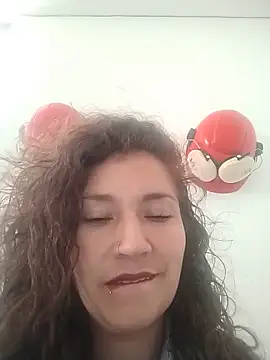 Snapshot of Cielo_carpentier69 chatting on June 2026 04:38:02 PM Cielo carpentier69 online show from June 2026 04:38:02 PM