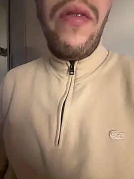 Snapshot of yaxxx03 chatting on February 2025 07:52:02 PM yaxxx03 online show from February 2025 07:52:02 PM