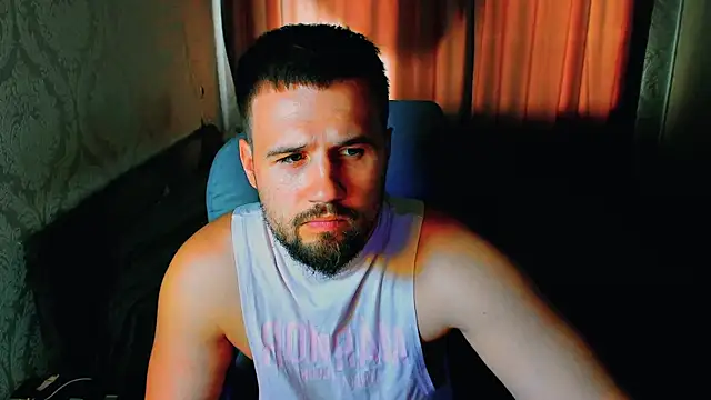 Snapshot of Vladik_b chatting on July 2026 08:54:01 AM Vladik b online show from July 2026 08:54:01 AM