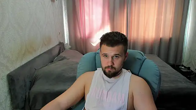Snapshot of Vladik_b chatting on July 2026 09:01:01 AM Vladik b online show from July 2026 09:01:01 AM