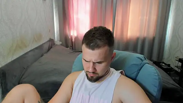 Snapshot of Vladik_b chatting on July 2026 08:41:02 AM Vladik b online show from July 2026 08:41:02 AM
