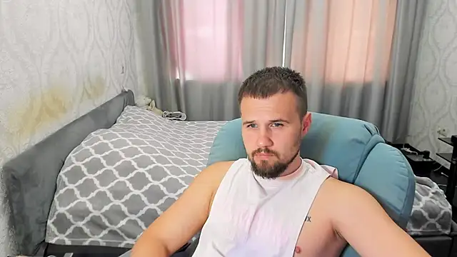 Snapshot of Vladik_b chatting on July 2026 09:29:02 AM Vladik b online show from July 2026 09:29:02 AM