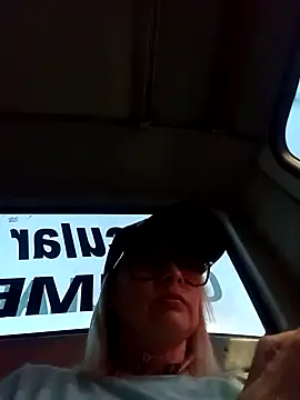 Snapshot of CandieGilson__ chatting on September 2025 10:48:02 AM CandieGilson   online show from September 2025 10:48:02 AM