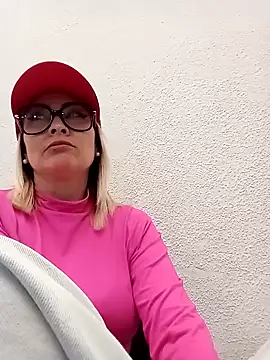 Snapshot of CandieGilson__ chatting on October 2025 11:42:02 AM CandieGilson   online show from October 2025 11:42:02 AM