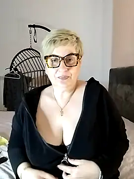 Snapshot of Pumabionda chatting on March 2025 02:15:02 PM Pumabionda online show from March 2025 02:15:02 PM