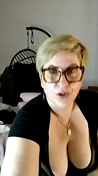 Snapshot of Pumabionda chatting on March 2025 03:42:01 PM Pumabionda online show from March 2025 03:42:01 PM