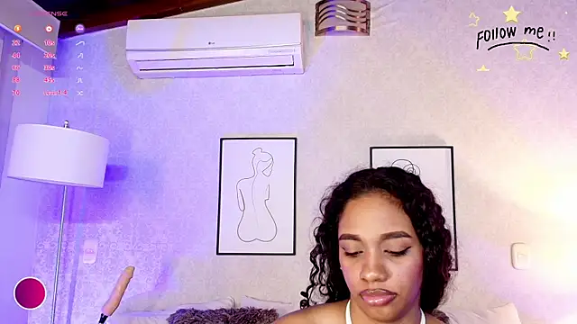 Snapshot of afrodita_smith08 chatting on February 2025 10:11:01 PM afrodita smith08 online show from February 2025 10:11:01 PM