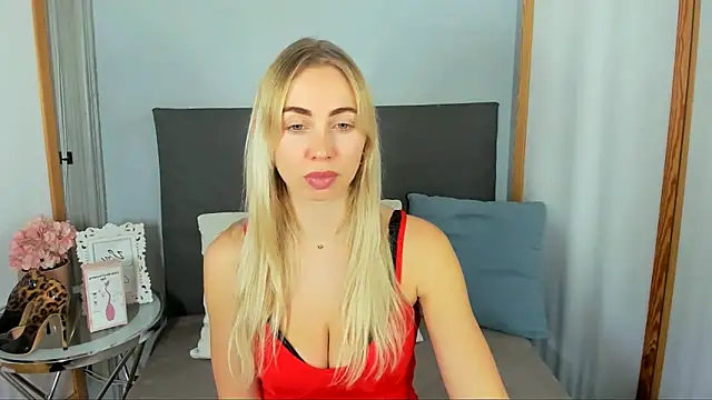 MargaritaRose online show from February 2026 09:09:02 PM