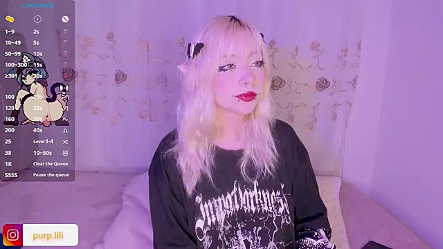 Snapshot of purplelilith3 chatting on April 2026 06:36:01 AM purplelilith3 online show from April 2026 06:36:01 AM