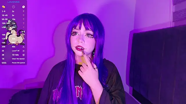 Snapshot of purplelilith3 chatting on July 2026 07:47:01 AM purplelilith3 online show from July 2026 07:47:01 AM