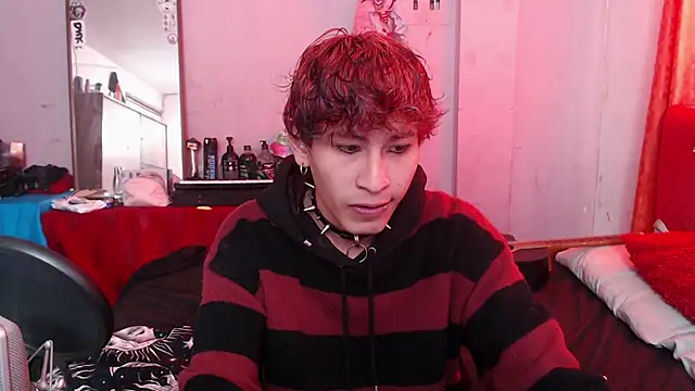 Alien Twink online show from January 2026 10:36:01 PM