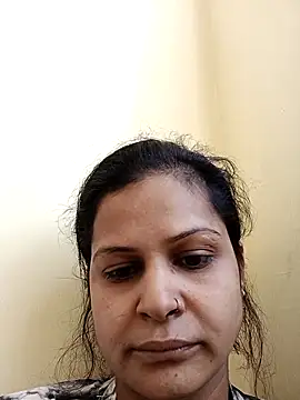 Snapshot of CHOTl-CHUT chatting on February 2025 03:54:01 AM CHOTl-CHUT online show from February 2025 03:54:01 AM