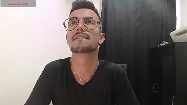 Demian val online show from February 2025 10:53:01 PM