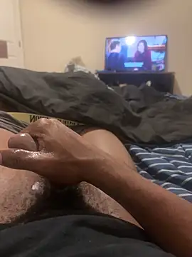 bigdbandit954 online show from December 2025 01:33:02 AM