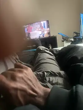 bigdbandit954 online show from January 2026 04:22:02 PM