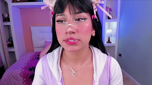 miss   megan online show from December 2025 02:20:02 AM