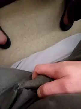 Snapshot of flo000031 chatting on March 2026 02:21:01 PM flo000031 online show from March 2026 02:21:01 PM