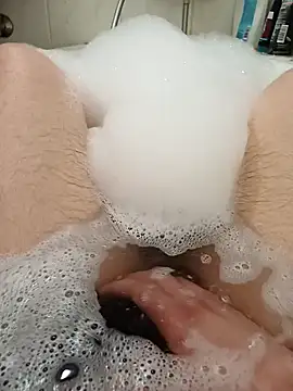 Snapshot of flo000031 chatting on March 2026 03:15:02 PM flo000031 online show from March 2026 03:15:02 PM