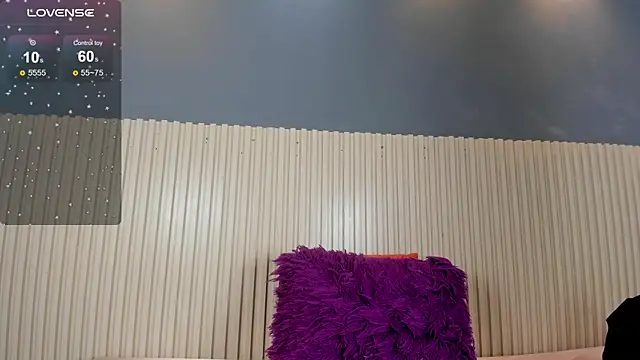 Snapshot of Aida-nicolle chatting on February 2025 10:34:01 AM Aida-nicolle online show from February 2025 10:34:01 AM