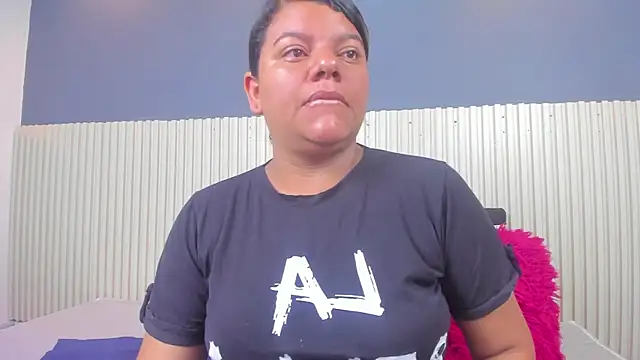 Snapshot of Aida-nicolle chatting on September 2025 09:31:01 AM Aida-nicolle online show from September 2025 09:31:01 AM