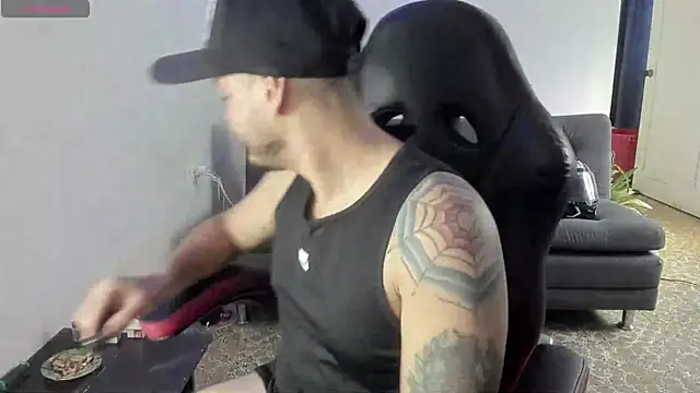 ragnar lothbrok777 online show from September 2025 08:13:02 PM