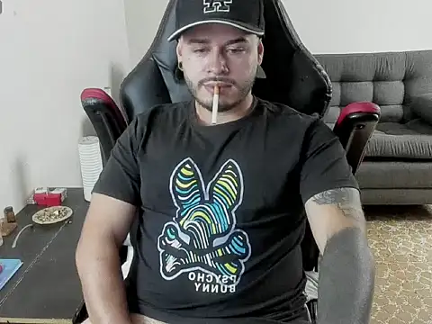 ragnar lothbrok777 online show from January 2026 07:40:01 PM